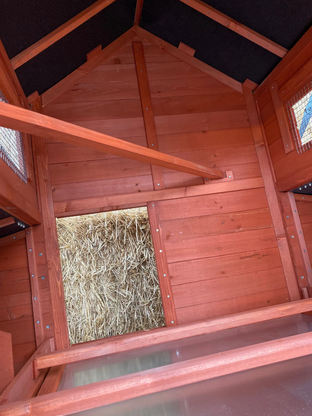 BUNDLE: Orpington Lodge Chicken Coop + Run Extension + Run Roof - Image 7
